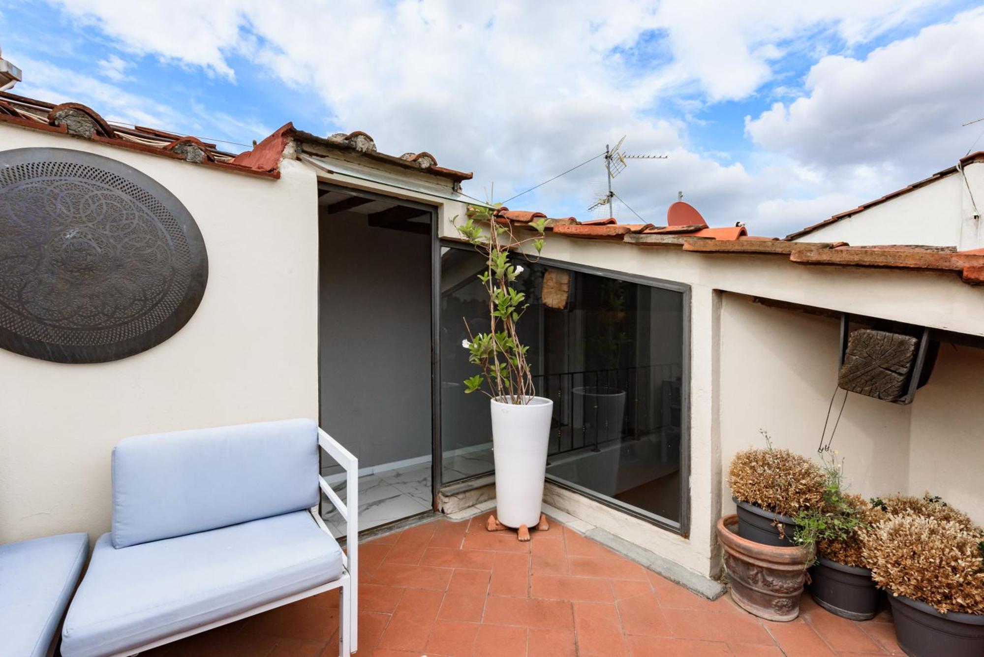 Regina House By Mmega Florencia